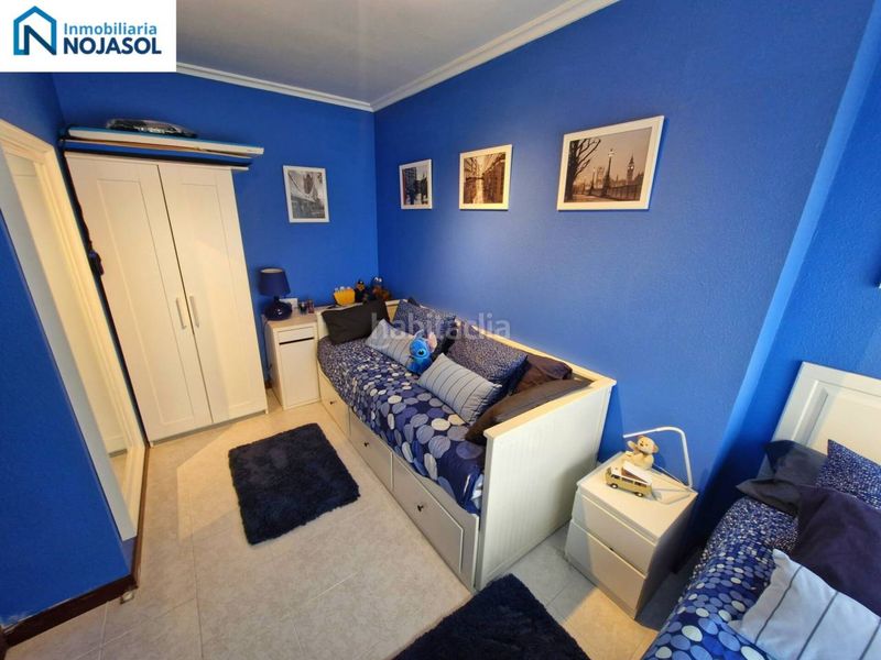 Foto c1c2d8ef-360e-4fce-a31d-ab1ac5cc1e22. Apartament amb calefacció a Palacio Noja