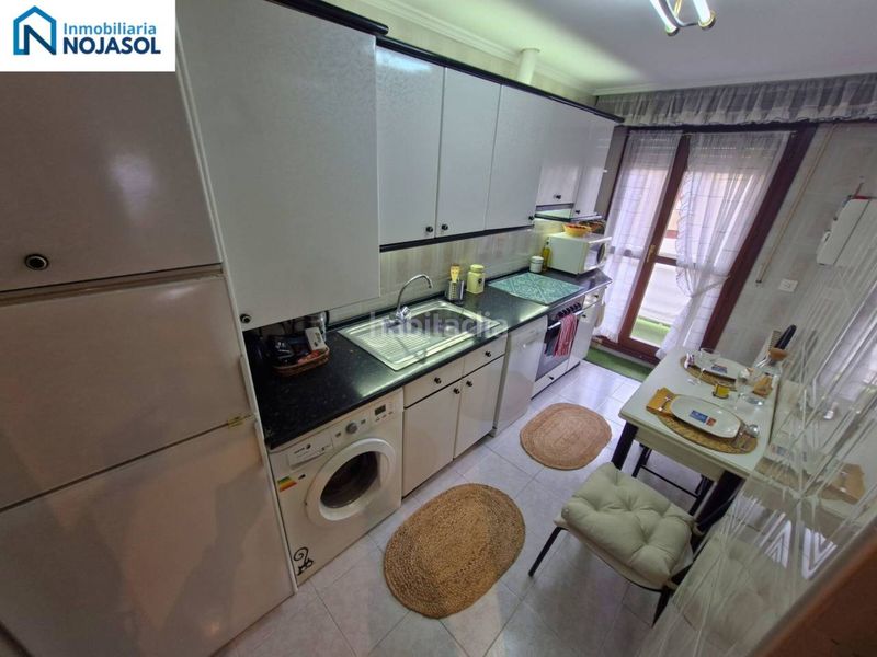 Foto e3bd2ca7-6c35-4255-9a82-1c1b61630c7f. Apartament amb calefacció a Palacio Noja