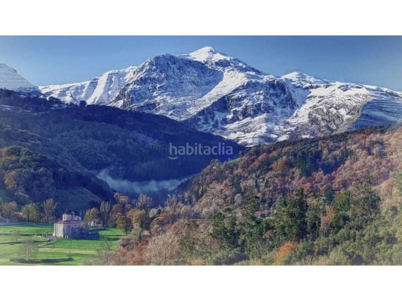 Foto 4838bb3d-61c1-4910-8435-970cf2d36e8a. Edifici a Ruesga