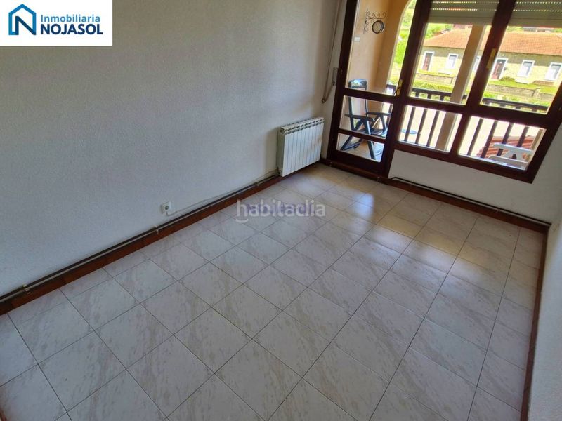 Foto 7f9e6747-3568-43ab-987a-5e6e5f19ddef. Apartament amb calefacció aparcament a Arnuero