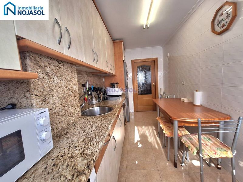 Foto 52fa3d85-3af9-41cb-8e23-817c315be9ff. Apartament amb calefacció aparcament a Santoña