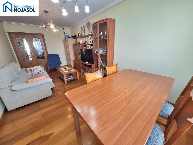 Foto 9e463dfd-5b35-46e5-bf59-89cd0eb30717. Apartament amb calefacció aparcament a Santoña