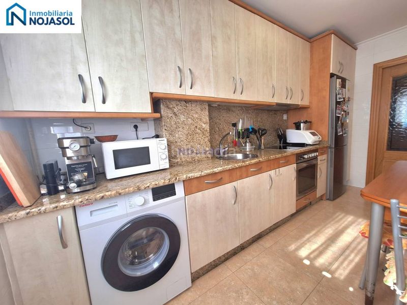 Foto d572156c-1e68-4b9c-be2b-ea26513c27a4. Apartament amb calefacció aparcament a Santoña