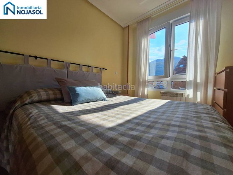 Foto e36a30b0-ede8-4d8e-b31a-dd149a7c955d. Apartament amb calefacció aparcament a Santoña