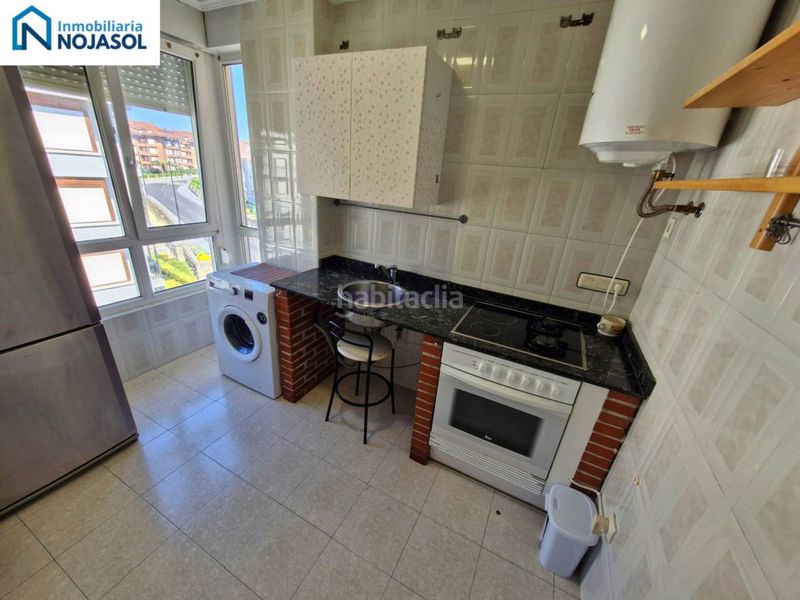 Foto afdb8309-f784-49b8-b958-236ac7997fd2. Apartament amb calefacció aparcament a Tregadín Noja