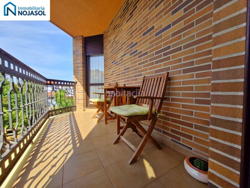 Foto a8288c9f-5d40-48a4-b7e9-0871d7e51a98. Apartament amb calefacció aparcament piscina a Ris Noja