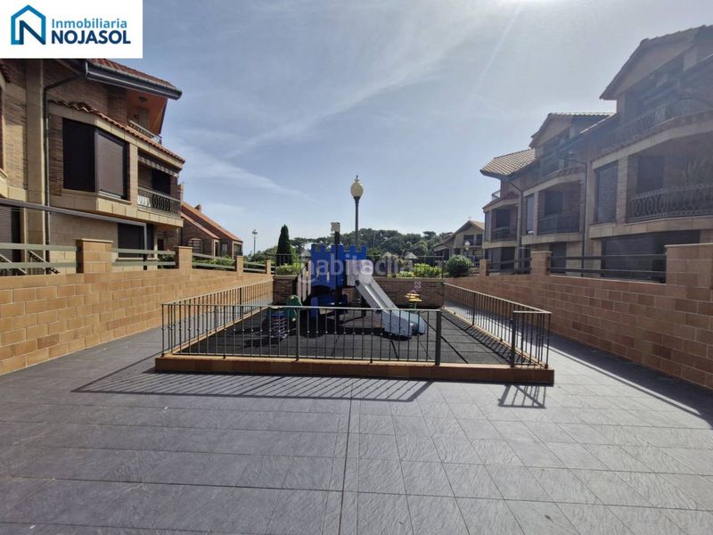 Foto e1034cb7-bf73-4e73-9f59-65f8cb62fe9e. Apartament amb calefacció aparcament piscina a Ris Noja