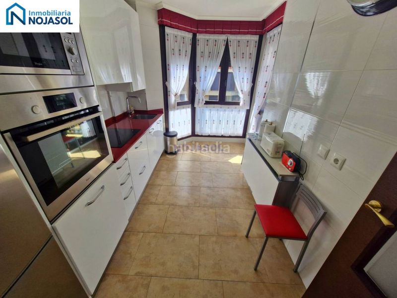 Foto e6eba00c-13c0-428f-b5f3-336bb4c325da. Apartament amb calefacció aparcament piscina a Ris Noja