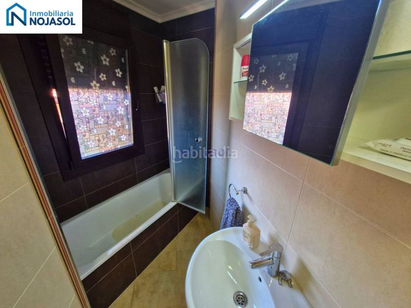 Foto fe9dd181-0341-42eb-8a05-2b98fc94a597. Apartament amb calefacció aparcament piscina a Ris Noja