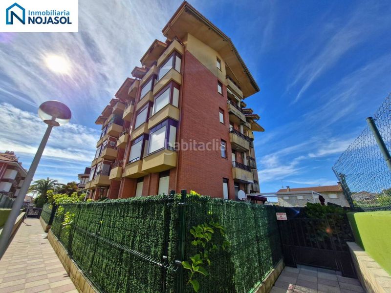 Foto 5cfe4498-8986-4b88-b1dd-3b9db697723b. Apartament amb calefacció aparcament piscina a Tregadín Noja
