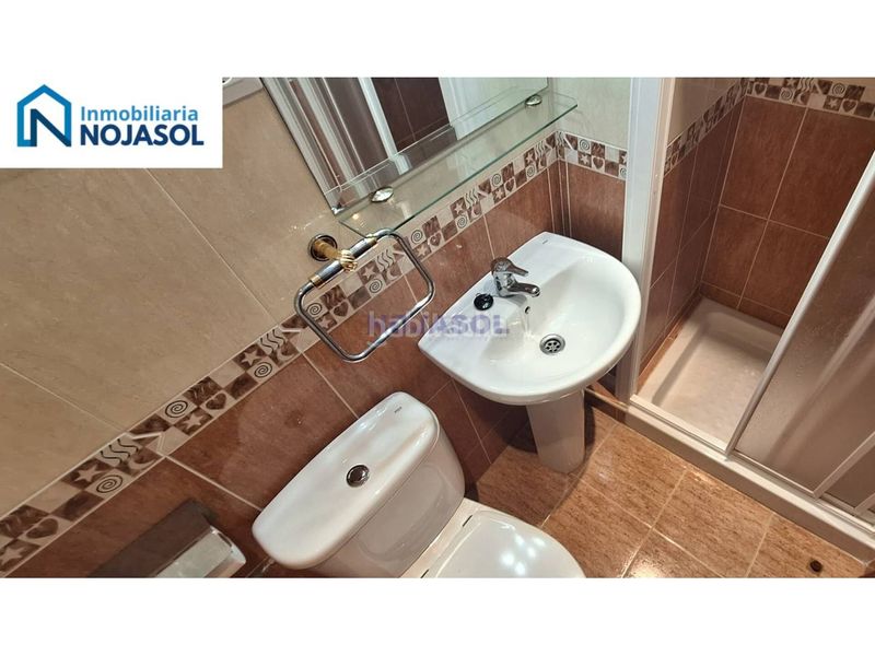 Foto 7bfdfd05-81fe-4498-8279-ae885c8646ad. Apartament amb calefacció aparcament piscina a Tregadín Noja