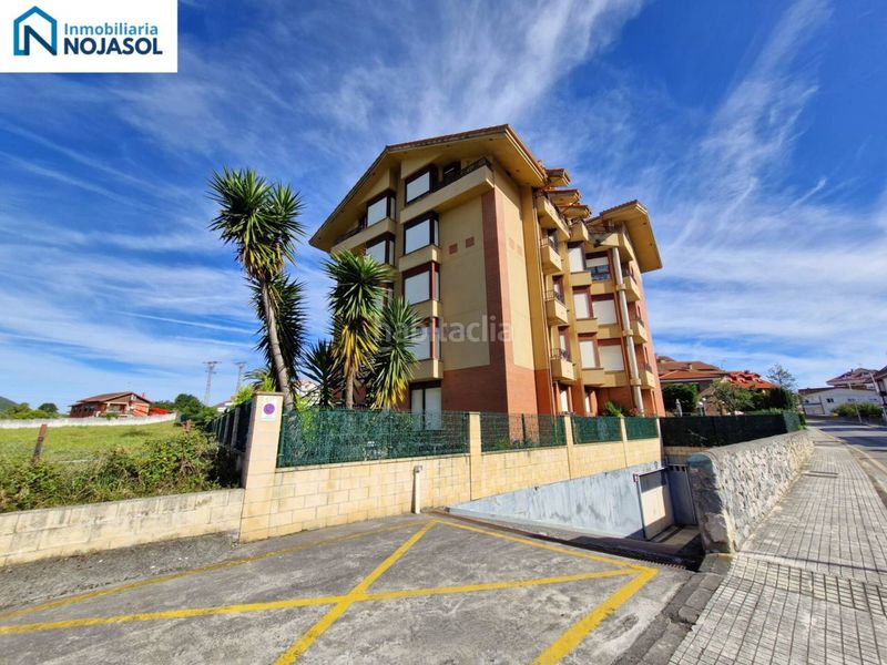 Foto d639bca2-fa96-4ce6-b10d-47f548bd09af. Apartament amb calefacció aparcament piscina a Tregadín Noja