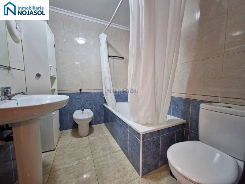 Foto d33ec1d5-f302-4600-ae88-9106c3ecef40. Apartament amb calefacció aparcament a Tregadín Noja