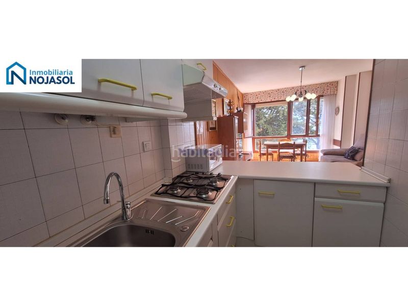 Foto 252eb057-e194-4ec7-9e83-2fd86cf35dbd. Apartament amb aparcament a Tregadín Noja