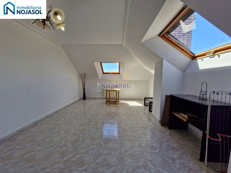 Foto 4f7b2d71-0f41-4307-94bf-ae1f2f6a71a0. Apartament amb calefacció aparcament a Palacio Noja