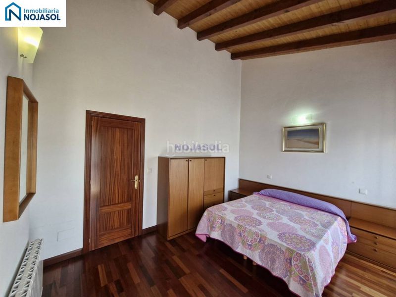Foto 03a84491-1311-426b-b126-2832353825d1. Casa adossada amb calefacció aparcament piscina a Bareyo