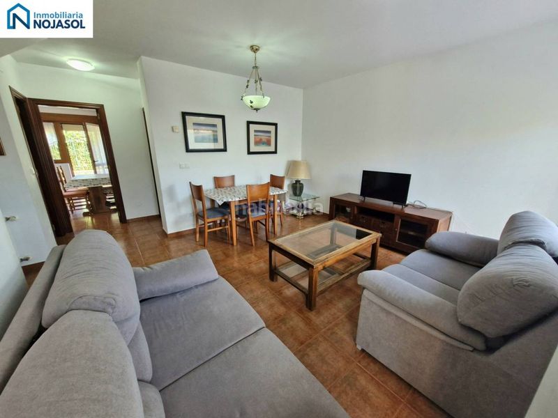 Foto 0d76072c-b118-4608-b0b0-903d4727e575. Casa adossada amb calefacció aparcament piscina a Bareyo