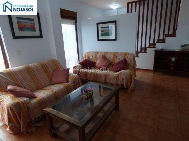 Foto 1024d4b7-2e6f-4fa0-8f90-4683fc878557. Casa adossada amb calefacció aparcament piscina a Bareyo