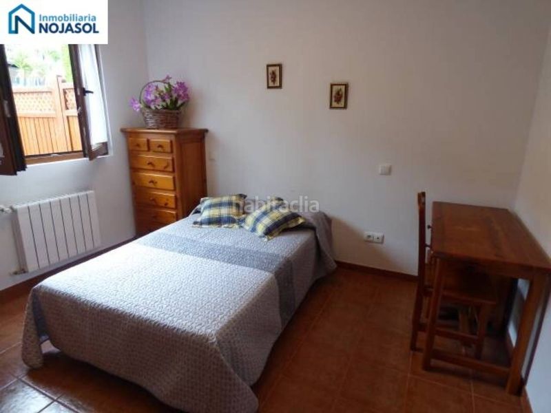 Foto 316e2377-91f9-4e69-87a0-d97e63251ac9. Casa adossada amb calefacció aparcament piscina a Bareyo