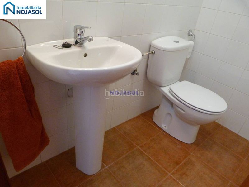 Foto 38ee333a-0532-42f3-8447-1a7f7ffcc1e5. Casa adossada amb calefacció aparcament piscina a Bareyo