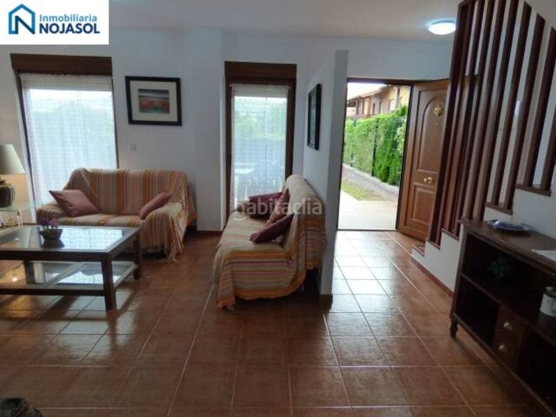Foto 75e29572-74d8-4857-88c8-8e6445a1393f. Casa adossada amb calefacció aparcament piscina a Bareyo