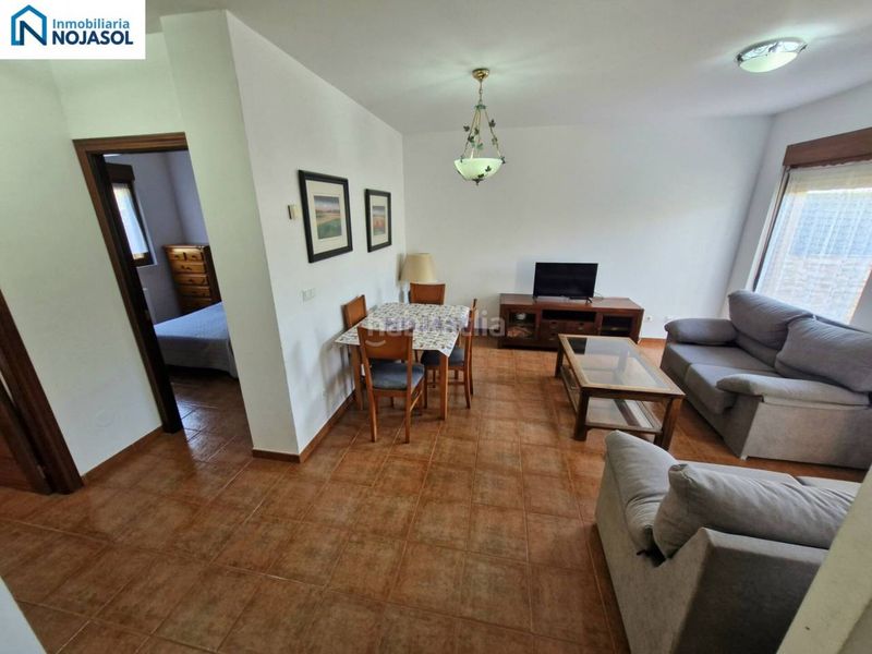 Foto 76a25145-1d6a-4eb3-933d-6e7f7fe0e2a6. Casa adossada amb calefacció aparcament piscina a Bareyo