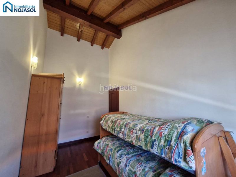 Foto b2f661d0-79e7-446e-bc6d-424efa313ce8. Casa adossada amb calefacció aparcament piscina a Bareyo