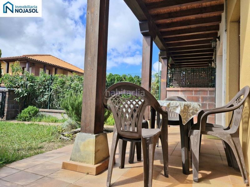 Foto ba2ba73b-e5fc-441a-b85d-e59730558776. Casa adossada amb calefacció aparcament piscina a Bareyo