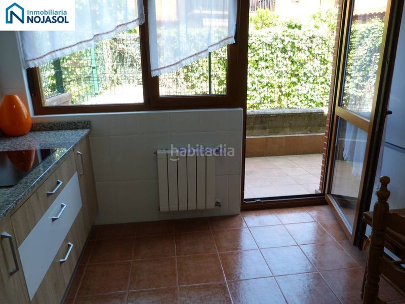 Foto bc32b23f-74aa-476b-aac7-9386002503c2. Casa adossada amb calefacció aparcament piscina a Bareyo
