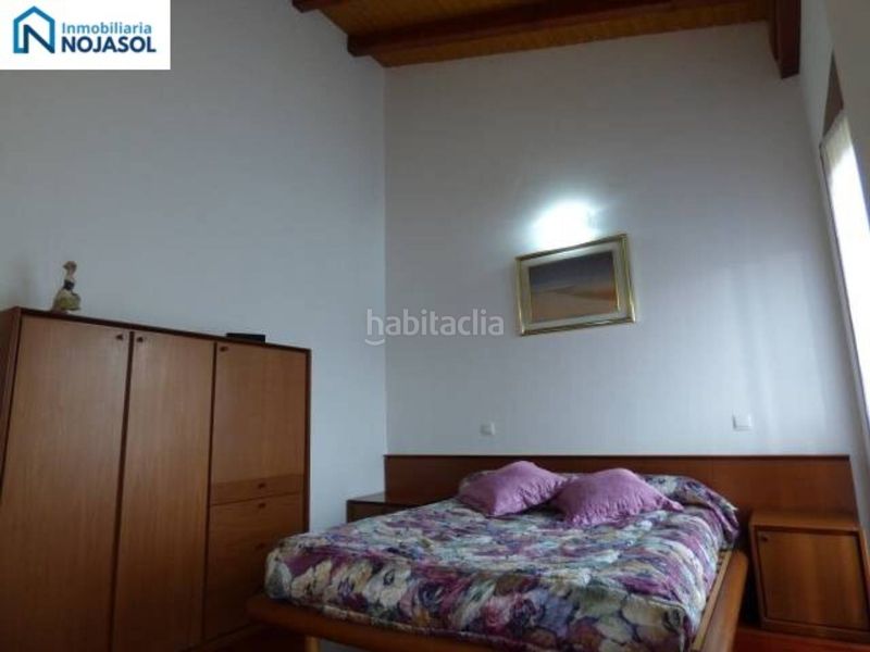 Foto c07e5c4f-608a-4aa8-a9a6-2a0b463a61e1. Casa adossada amb calefacció aparcament piscina a Bareyo