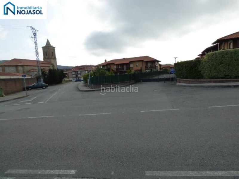 Foto d2f4a827-76ba-4aa4-8302-fcd7b32c7260. Casa adossada amb calefacció aparcament piscina a Bareyo