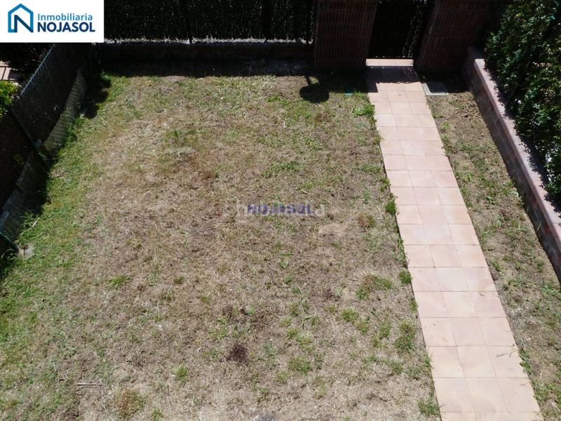 Foto e3cb68cb-b15e-43a2-bd85-ee172c32e859. Casa adossada amb calefacció aparcament piscina a Bareyo