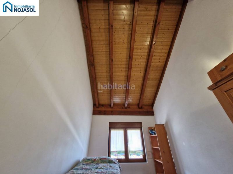 Foto e807924d-4654-4ee4-8907-55bd73d46df6. Casa adossada amb calefacció aparcament piscina a Bareyo