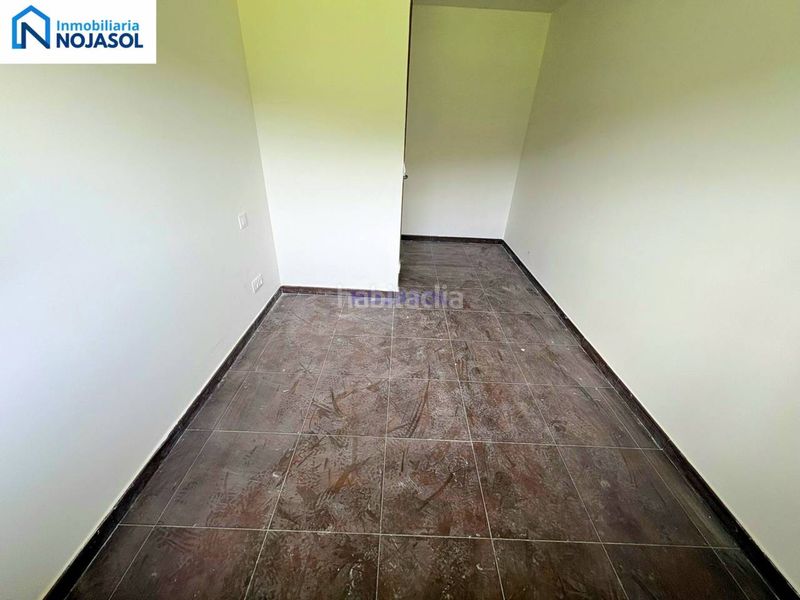 Foto 0298d602-8c77-4b34-807f-05f3e2bf7a4e. Casa aparellada amb calefacció aparcament a Ruesga