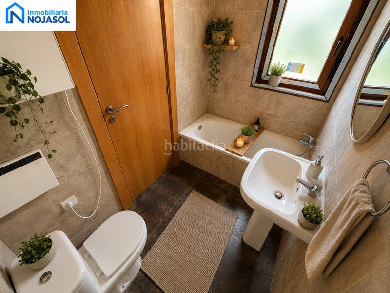 Foto 33e55e69-7e8b-4a39-927d-0ea783604613. Casa aparellada amb calefacció aparcament a Ruesga