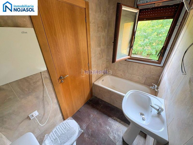 Foto 86763dfe-71e2-4032-b8e6-7f340811fe32. Casa aparellada amb calefacció aparcament a Ruesga