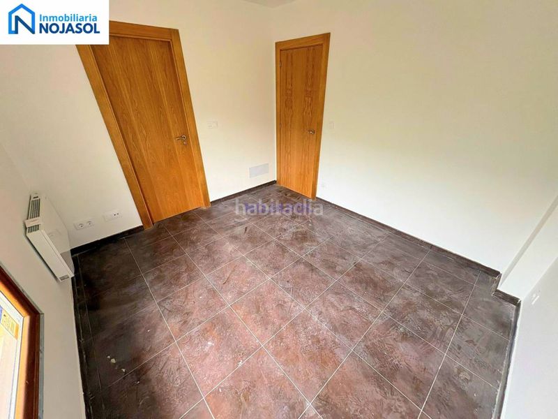 Foto eb0a8a47-8149-4524-b219-022a4a19a476. Casa aparellada amb calefacció aparcament a Ruesga