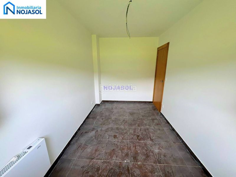 Foto f7c0db5e-8bdc-4737-9666-5b31e30352d4. Casa aparellada amb calefacció aparcament a Ruesga