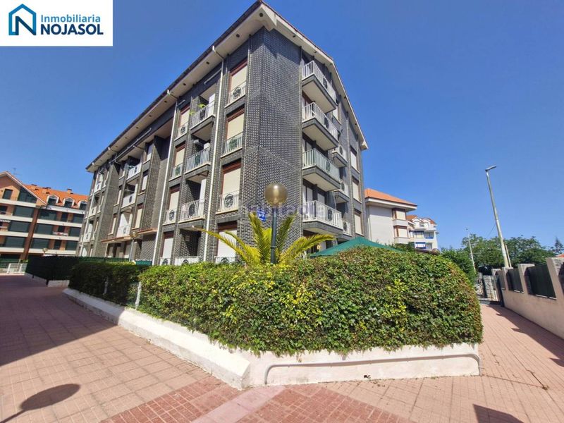 Foto 37b7a4d5-8bde-43fa-a53b-8ff1694bc383. Apartament amb calefacció aparcament piscina a Ris Noja