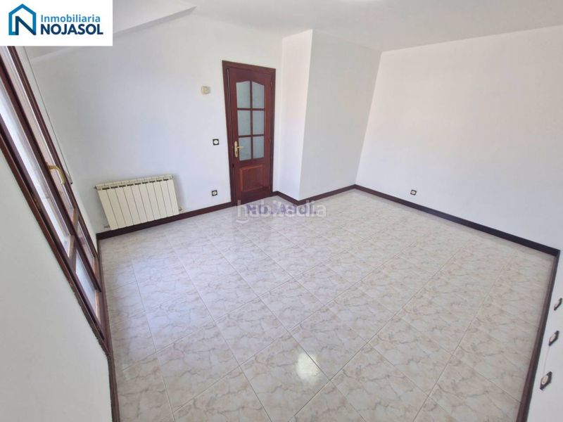 Foto 4a9a2f0b-968d-4f15-88b2-7b365f081dbb. Apartament amb calefacció aparcament piscina a Ris Noja