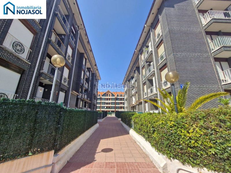 Foto 76af9615-7bc1-4f9a-87f1-f7bfa8896562. Apartament amb calefacció aparcament piscina a Ris Noja