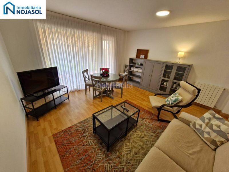 Foto 318980a6-f617-4f6d-9889-862bd3a61433. Casa adossada amb calefacció aparcament piscina a Argoños