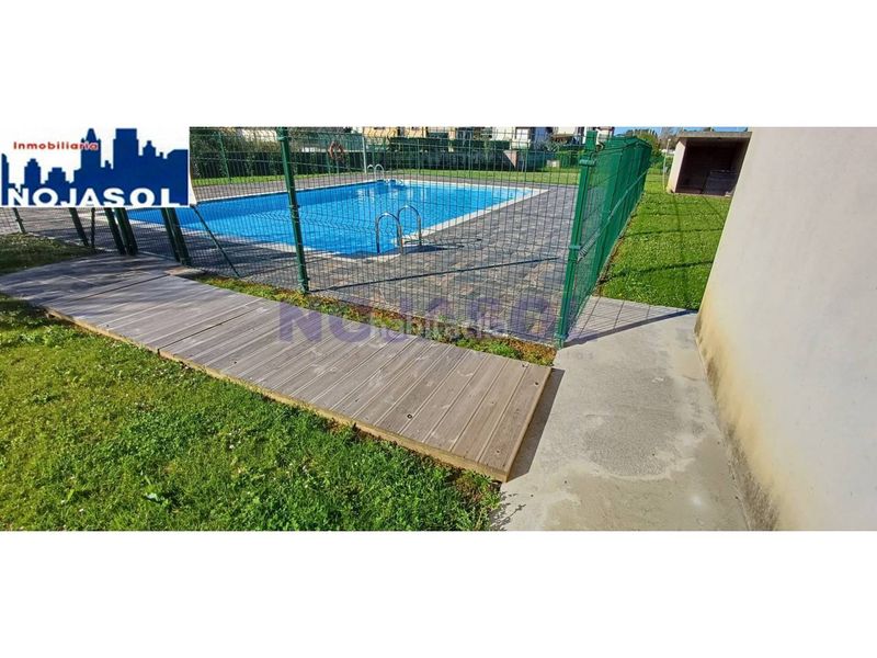 Foto 80a110b3-49b7-49be-bd3f-792ff8e14b13. Casa adossada amb calefacció aparcament piscina a Argoños