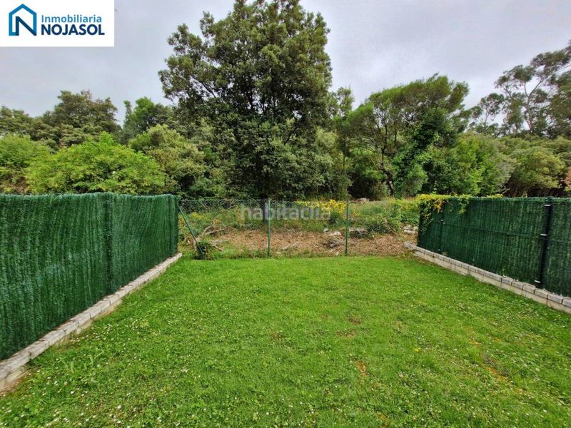 Foto efebfd8e-cafe-4acd-aded-a717b8a2c495. Casa adossada amb calefacció aparcament piscina a Argoños