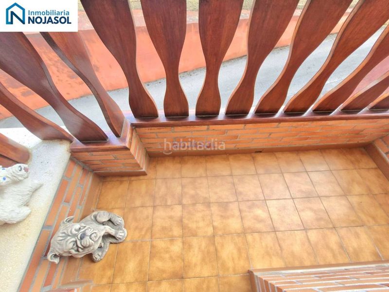 Foto f43fc090-fc6c-4ec7-88f1-cf6fbde4494f. Apartament amb calefacció aparcament a Palacio Noja