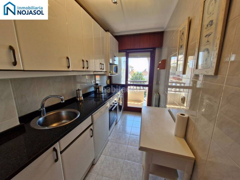 Foto a4866763-a9bd-4013-a8b4-955dd7cb3f8b. Pis amb calefacció aparcament piscina a Tregadín Noja