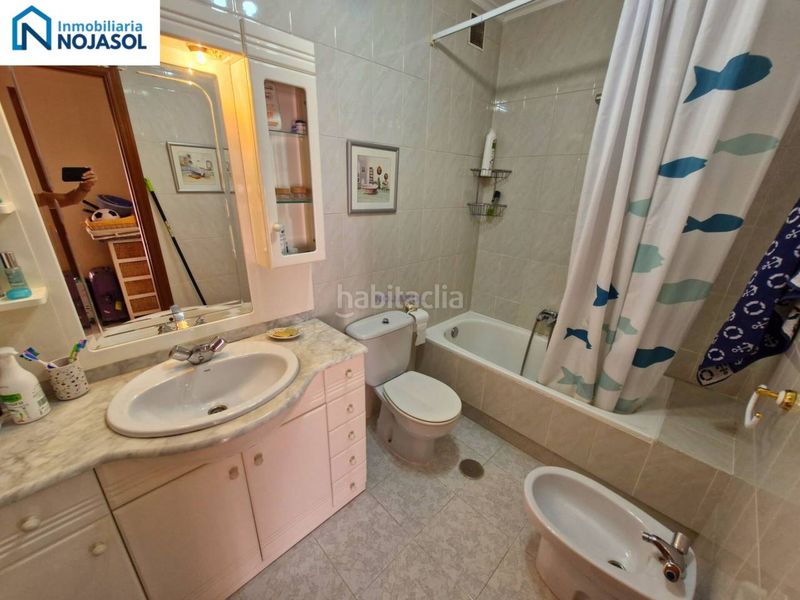 Foto d4a3656f-e363-4c0f-92fd-705fc66fa1f9. Pis amb calefacció aparcament piscina a Tregadín Noja