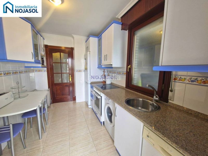 Foto ce9e81ef-20d2-413b-a962-27eeb01c2f16. Piccolo appartamento con Riscaldamento parcheggio piscina in Noja