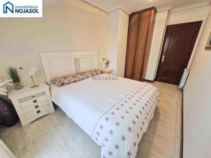 Foto 3564f8e2-8c86-4189-899c-a4d2a995ebb5. Apartament amb calefacció aparcament piscina a Pedroso Noja
