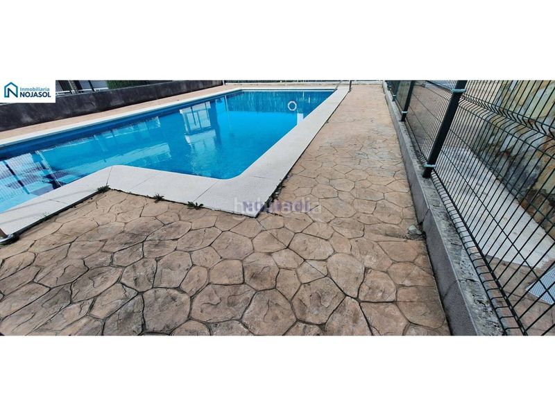 Foto 8de15fda-4278-486f-bcf6-85c488ba46c5. Apartament amb calefacció aparcament piscina a Pedroso Noja